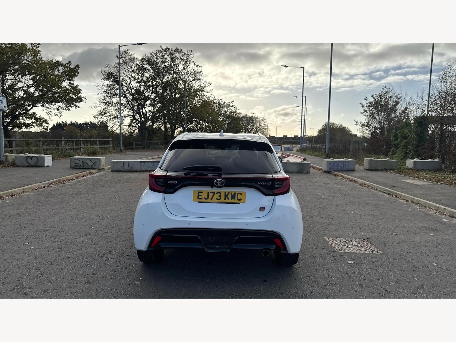 Used Toyota Yaris 2023 for sale - 76607490: Photo 21