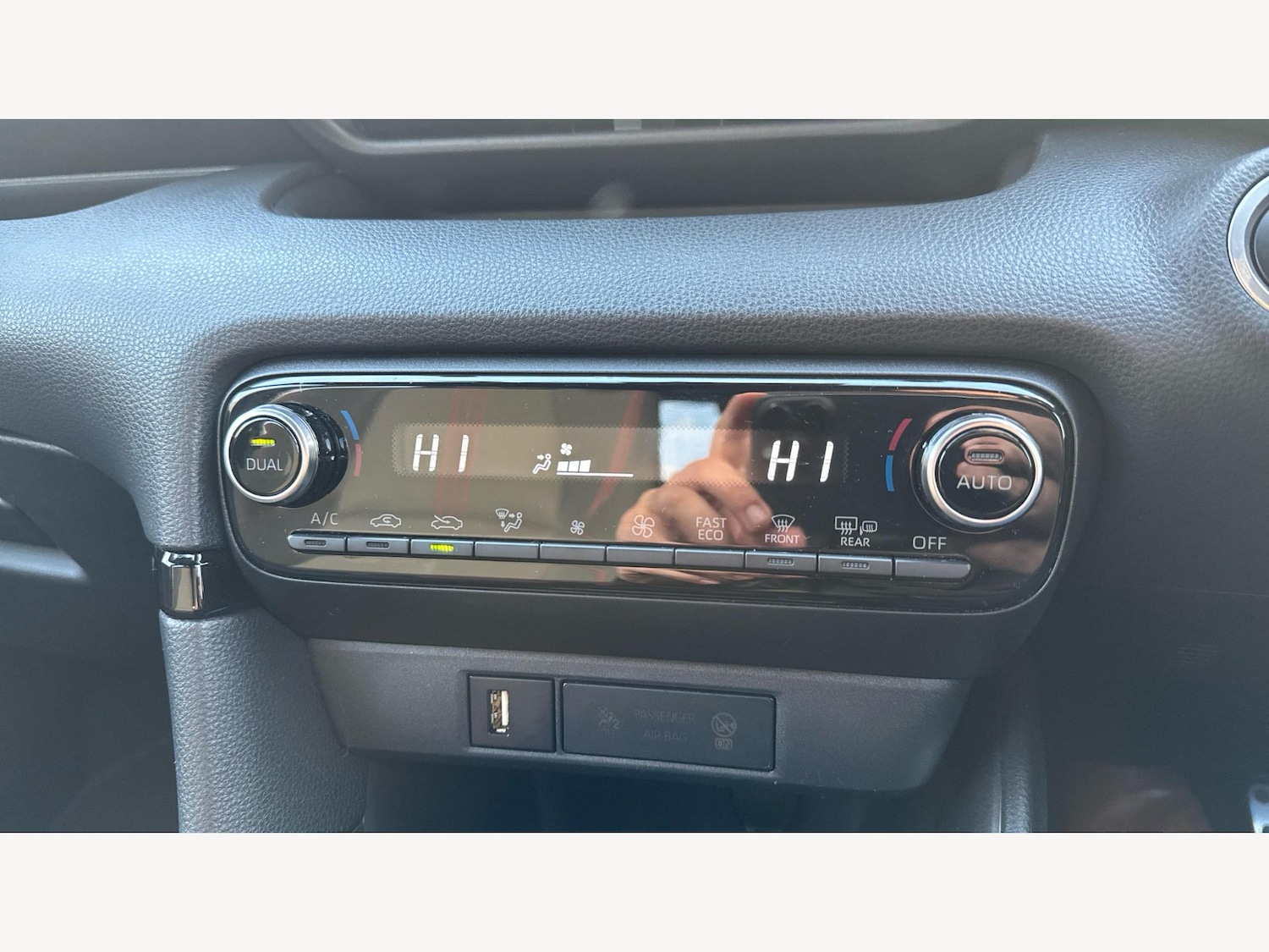 Used Toyota Yaris 2023 for sale - 76607490: Photo 22