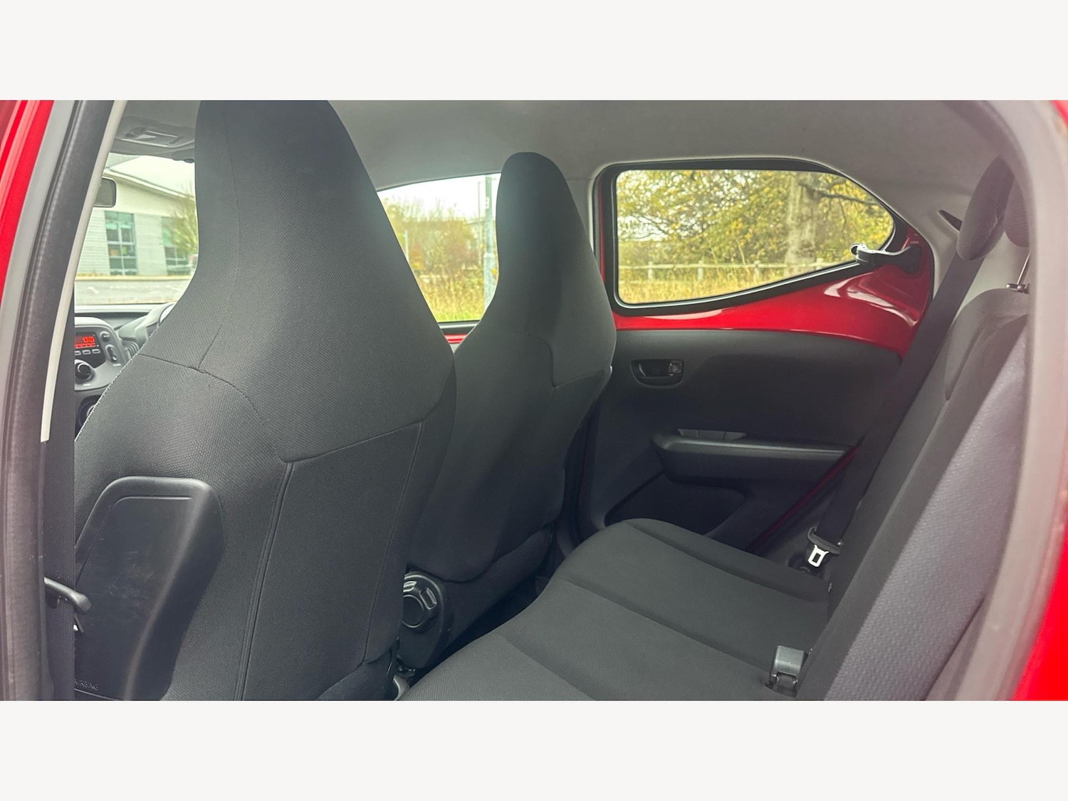 Used Toyota AYGO 2018 for sale - 76550411: Photo 15
