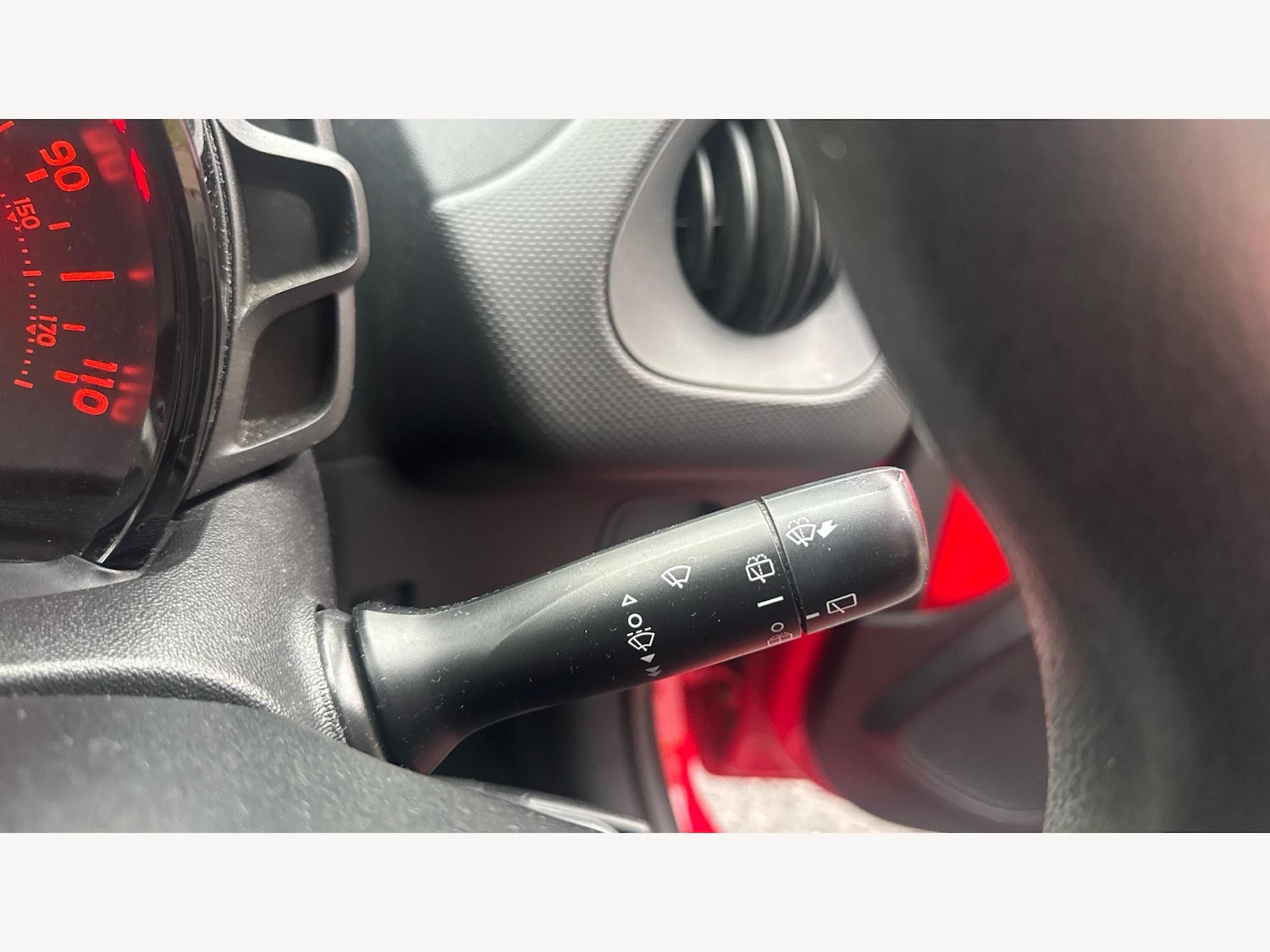 Used Toyota AYGO 2018 for sale - 76550411: Photo 24