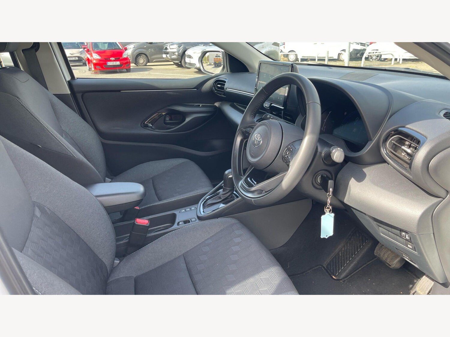 Used Toyota Yaris 2025 for sale - 78086701: Photo 13