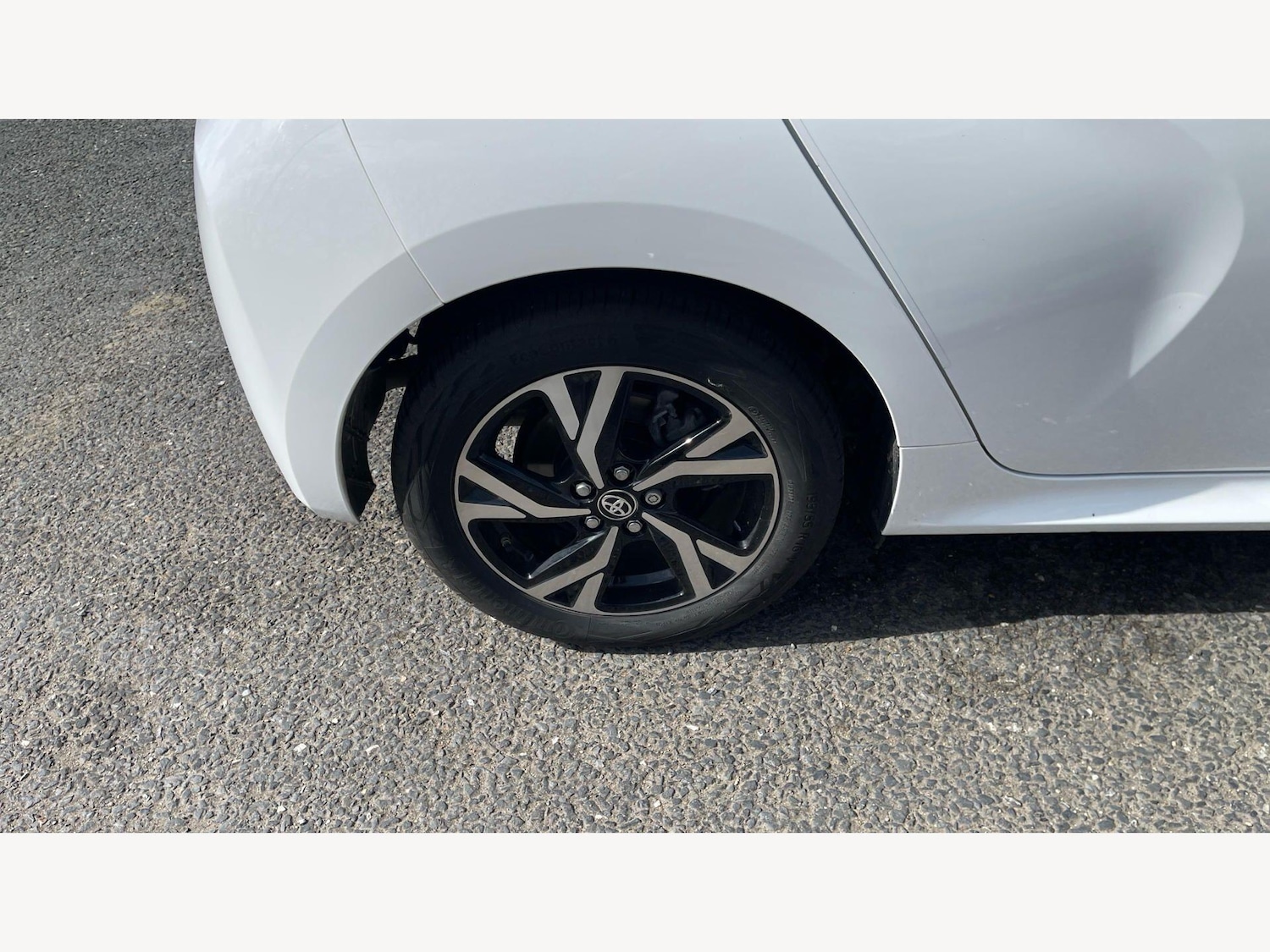 Used Toyota Yaris 2025 for sale - 78086701: Photo 25