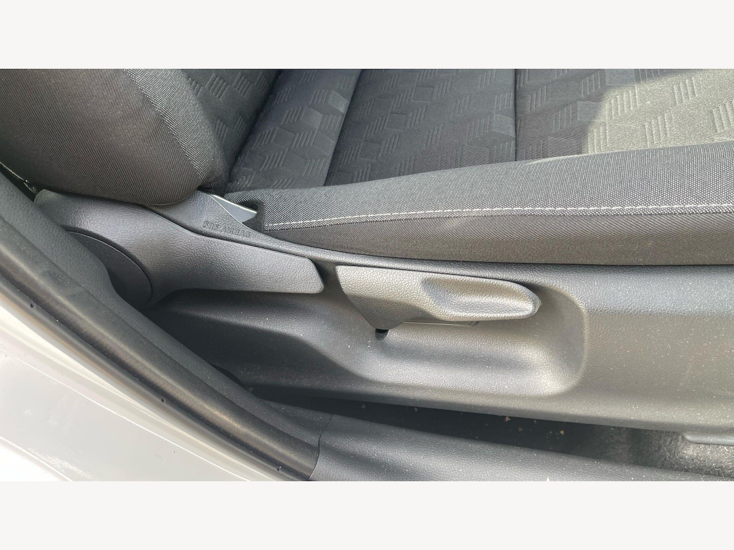 Used Toyota Yaris 2025 for sale - 78086701: Photo 29