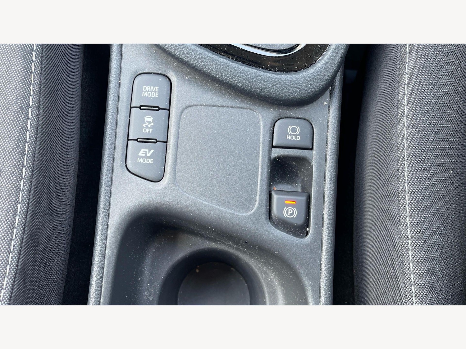 Used Toyota Yaris 2025 for sale - 78086701: Photo 38