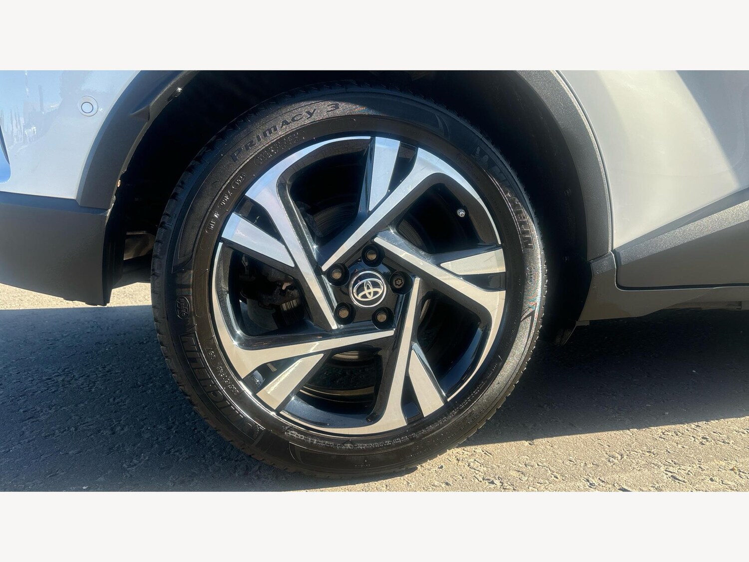 Used Toyota C-HR 2023 for sale - 76512057: Photo 20