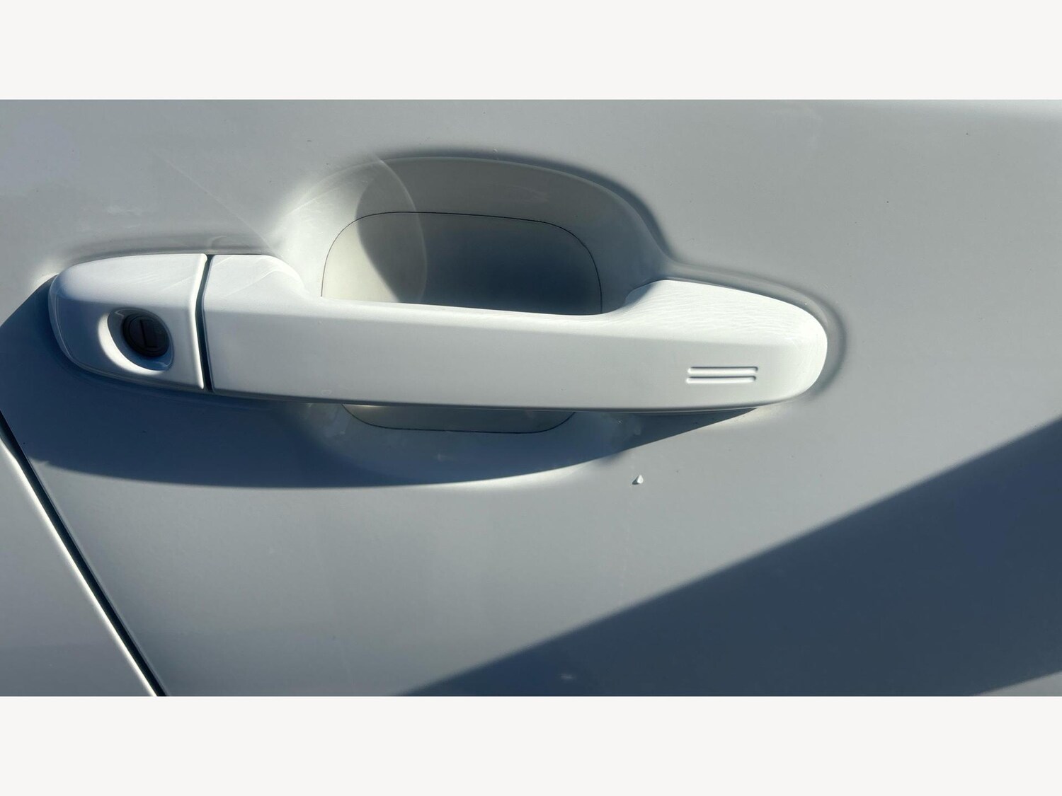 Used Toyota C-HR 2023 for sale - 76512057: Photo 24