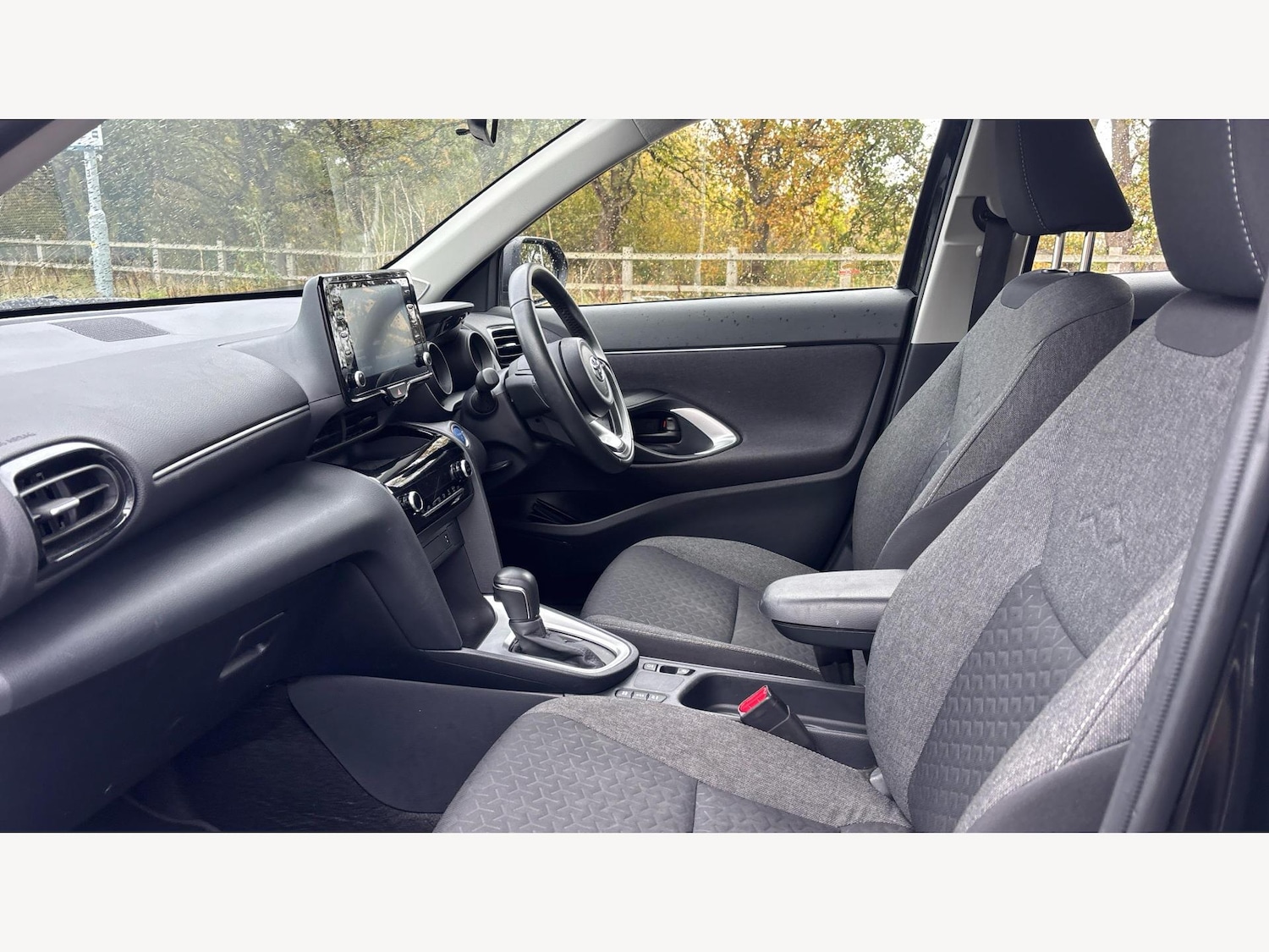 Used Toyota Yaris Cross 2023 for sale - 76432224: Photo 12