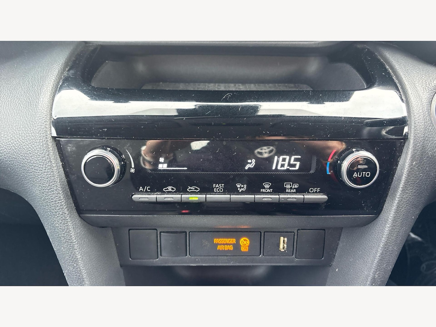 Used Toyota Yaris Cross 2023 for sale - 76432224: Photo 33