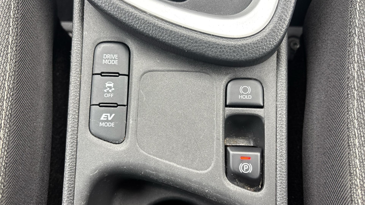 Used Toyota Yaris Cross 2023 for sale - 76432224: Photo 35