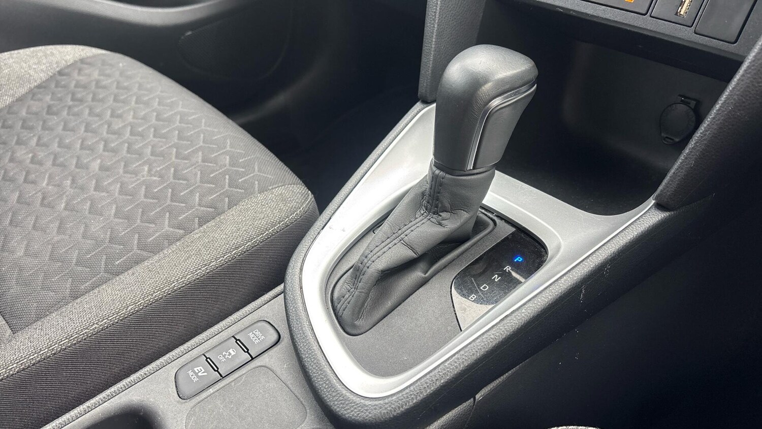 Used Toyota Yaris Cross 2023 for sale - 76432224: Photo 36