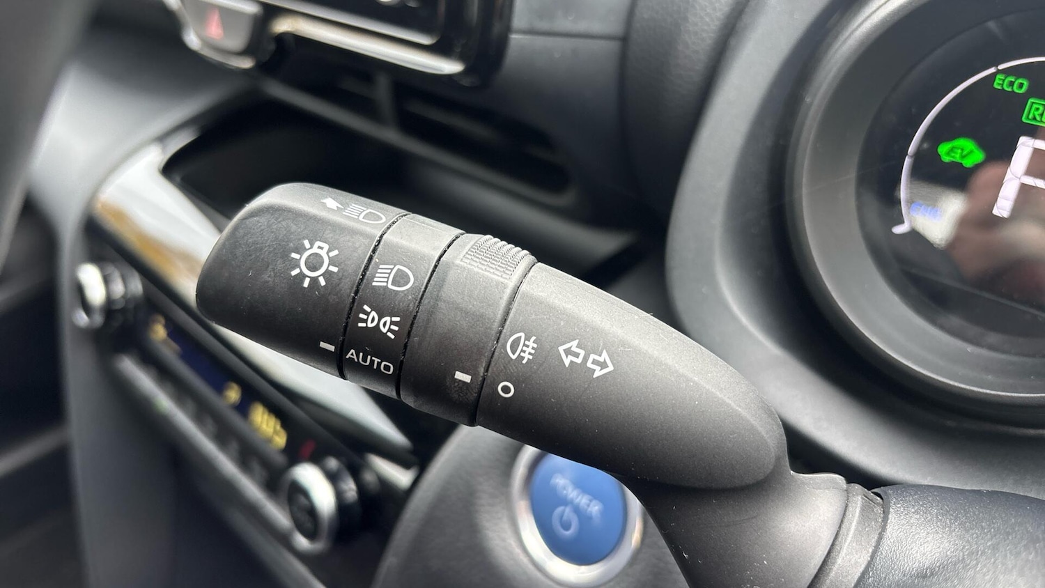 Used Toyota Yaris Cross 2023 for sale - 76432224: Photo 41