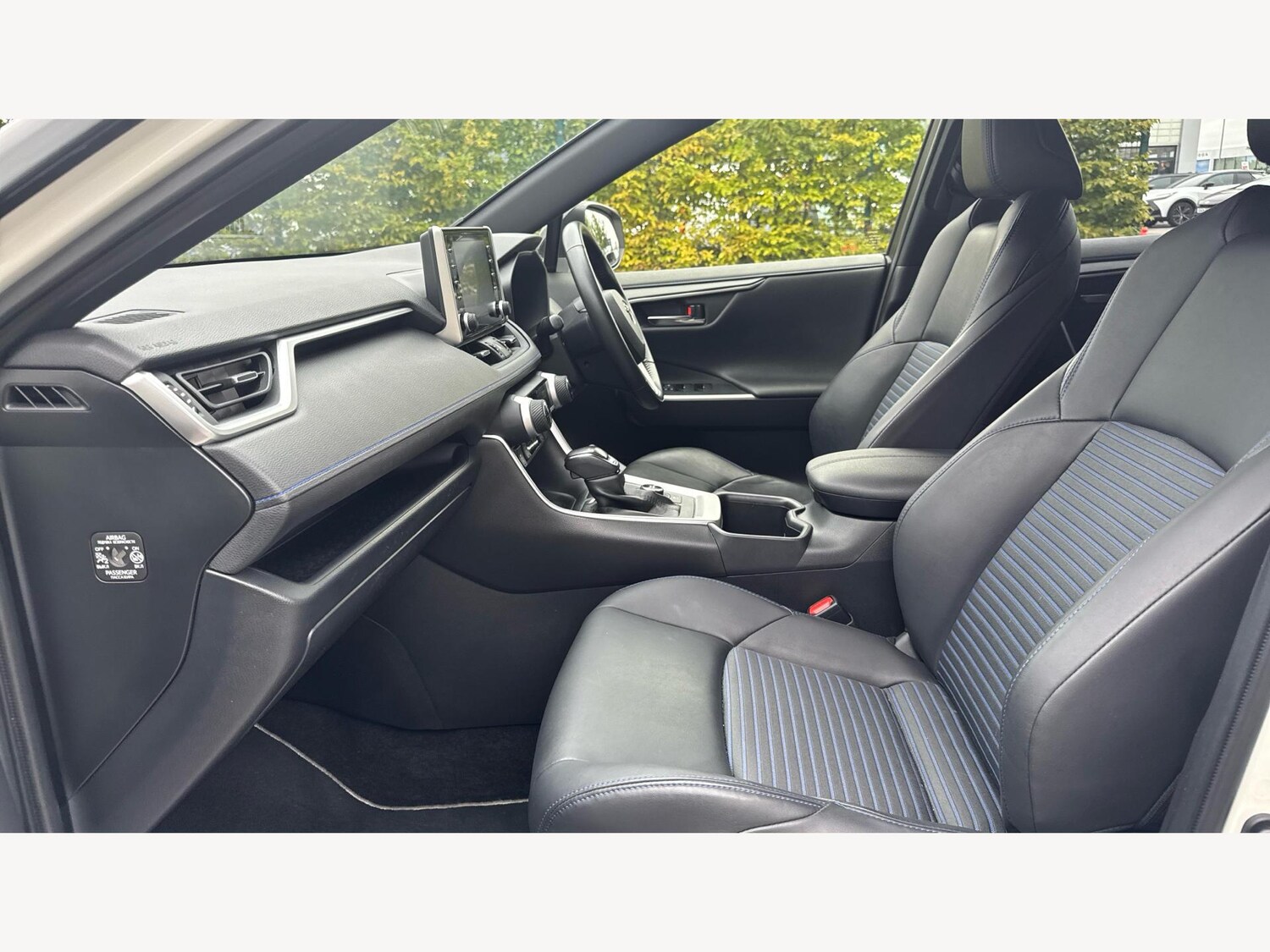 Used Toyota RAV4 for sale - 77267378: Photo 12