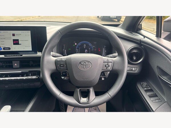 Used Toyota C-HR 2024 for sale - 75678239: Photo 10