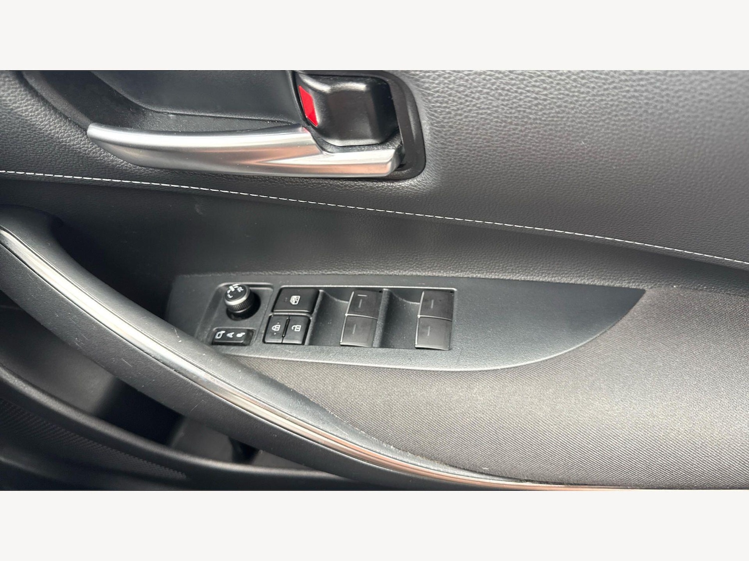 Used Toyota Corolla 2019 for sale - 78184672: Photo 32