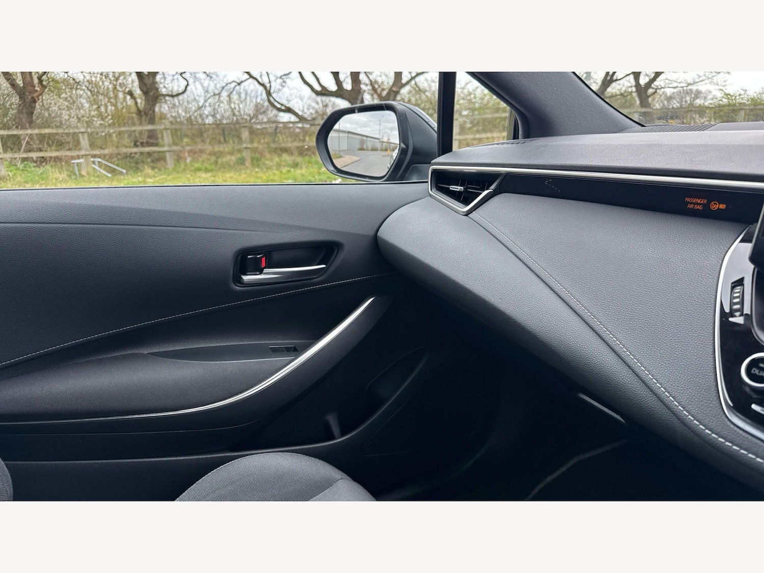 Used Toyota Corolla 2019 for sale - 78184672: Photo 38