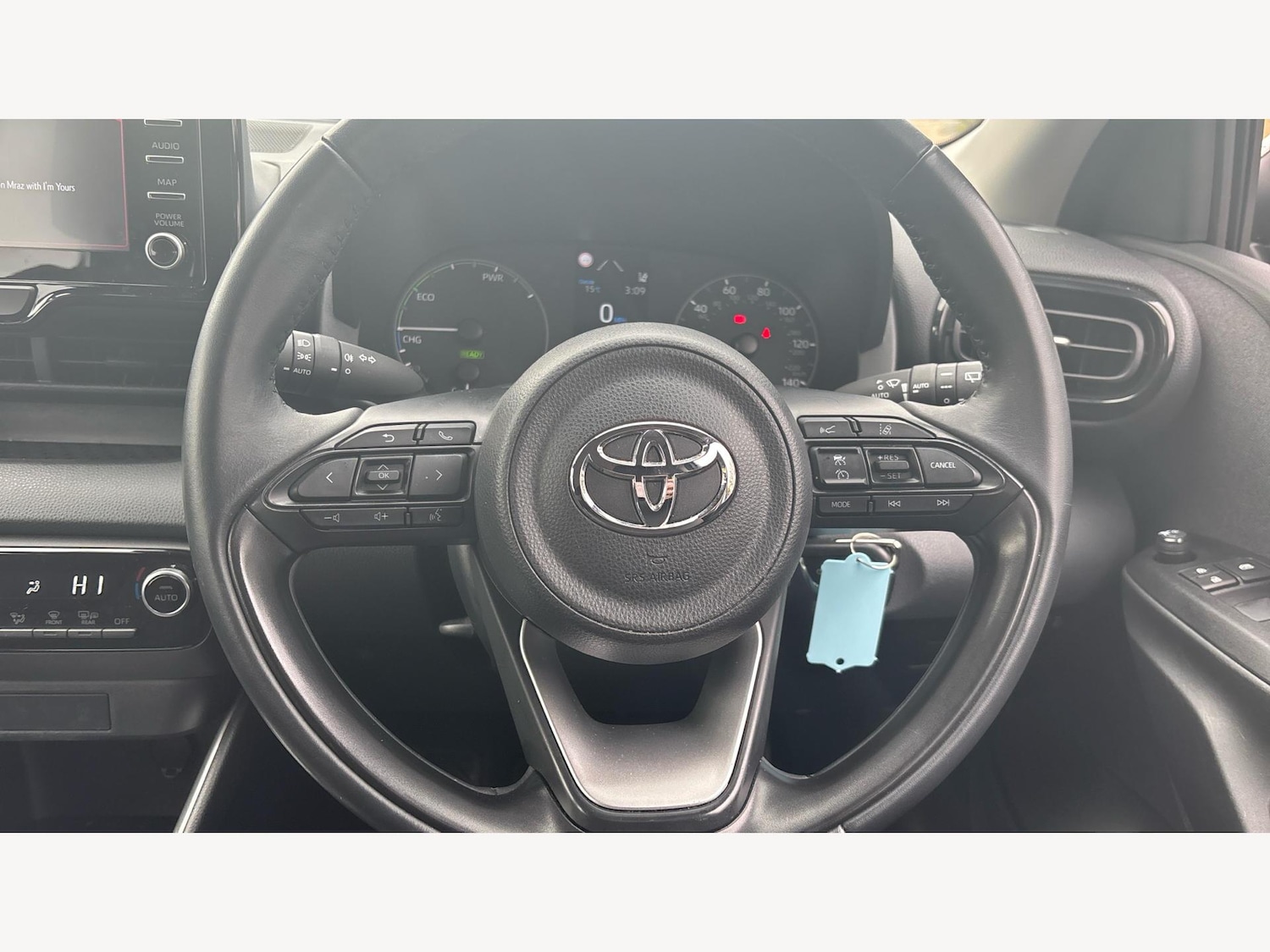 Used Toyota Yaris 2023 for sale - 76318046: Photo 10