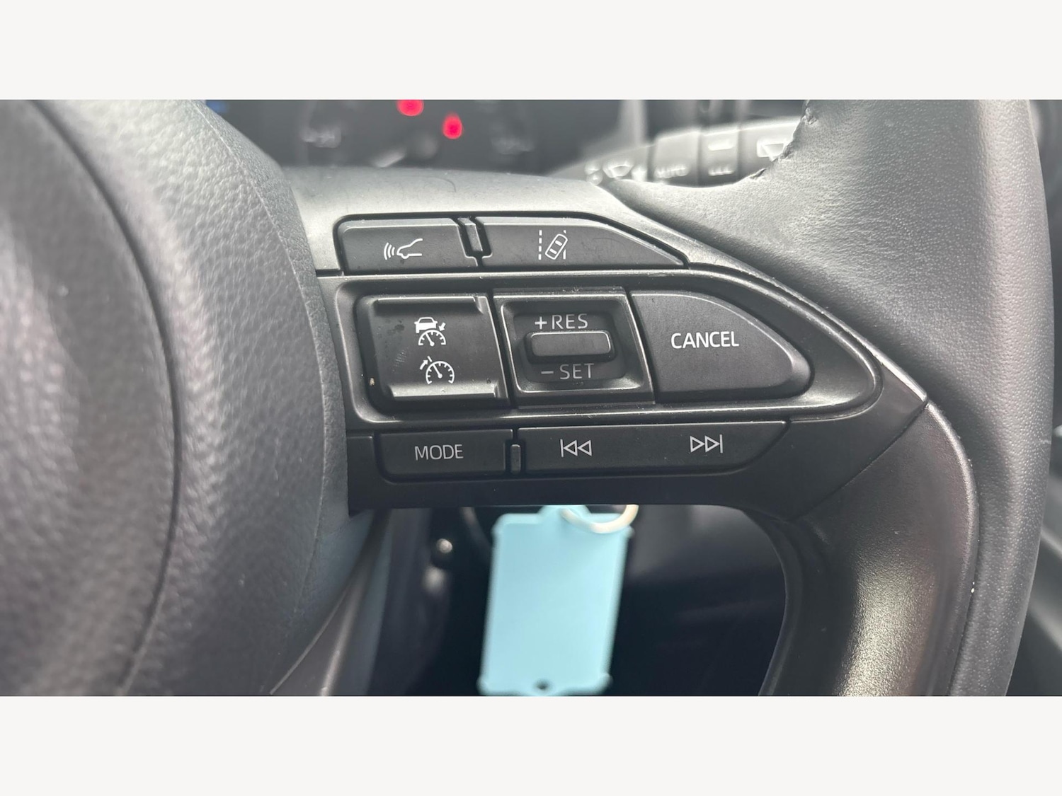 Used Toyota Yaris 2023 for sale - 76318046: Photo 23