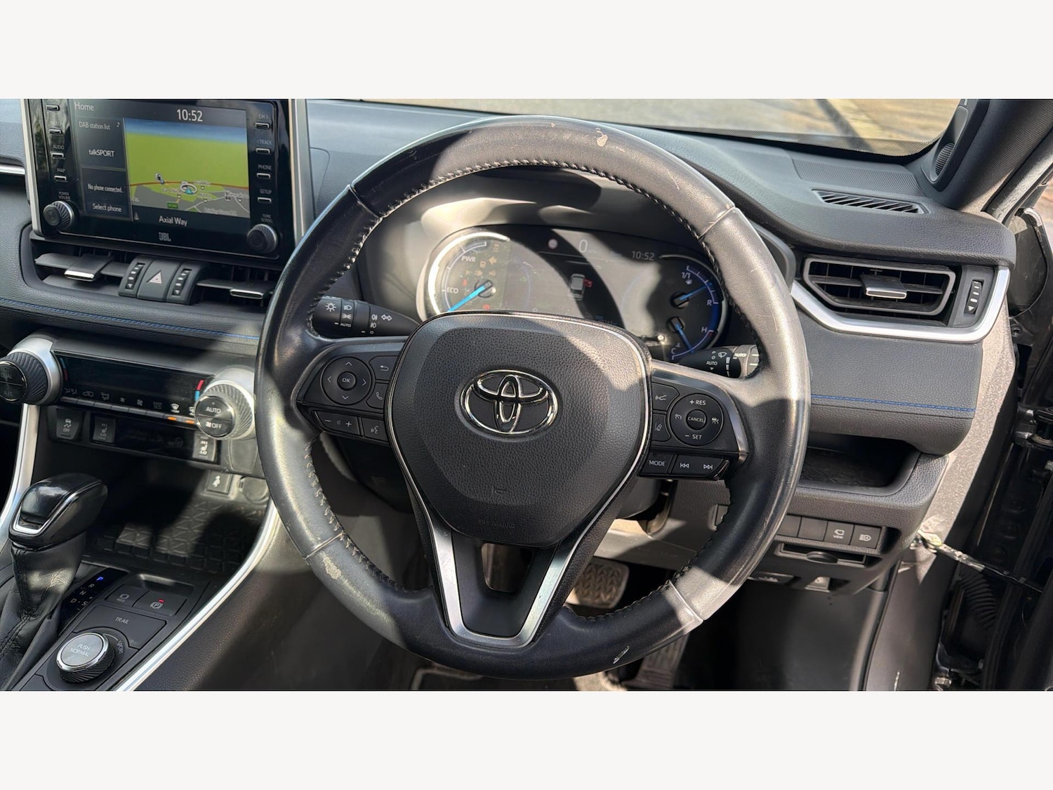 Used Toyota RAV4 2020 for sale - 77612041: Photo 10
