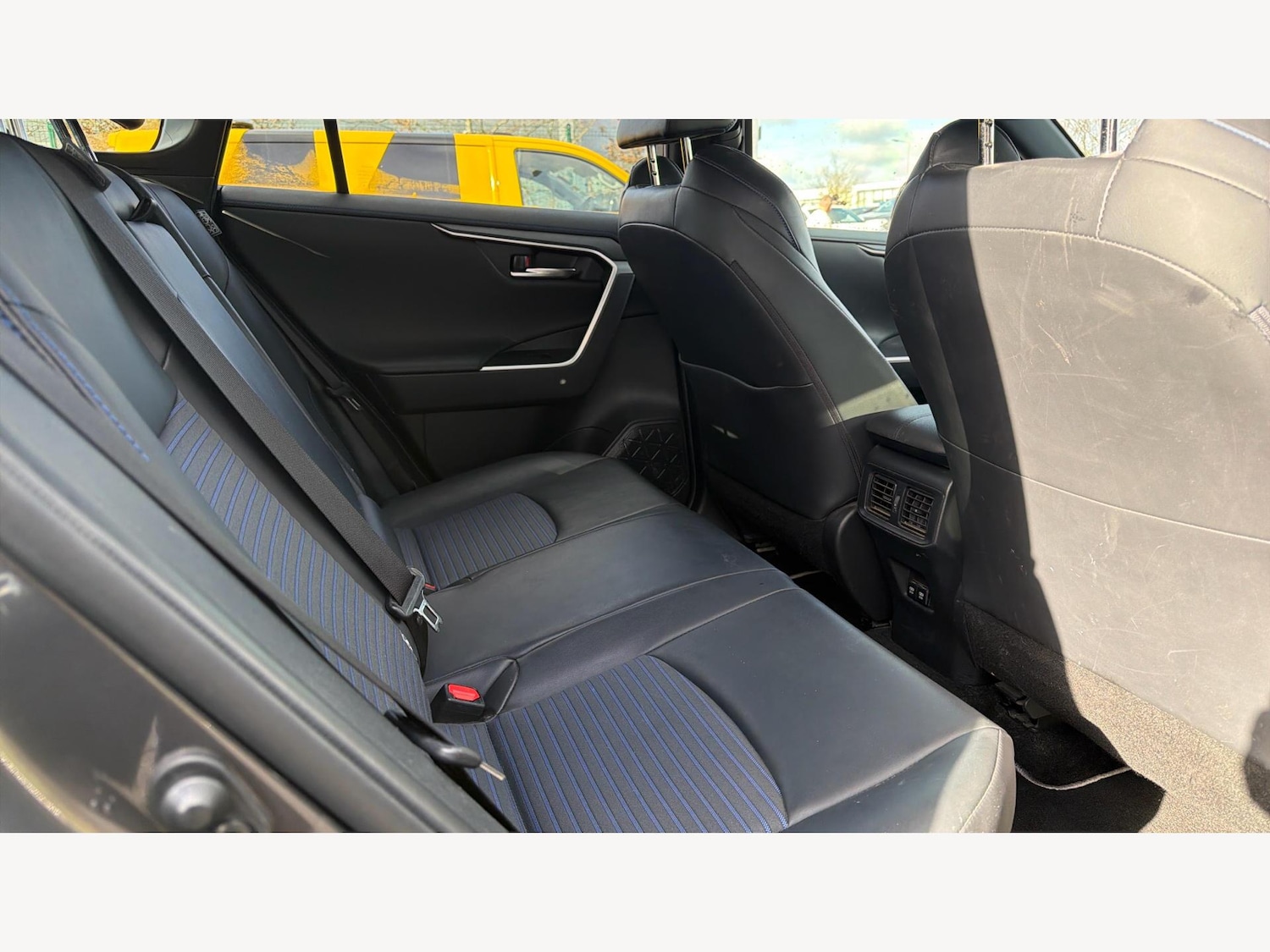 Used Toyota RAV4 2020 for sale - 77612041: Photo 14