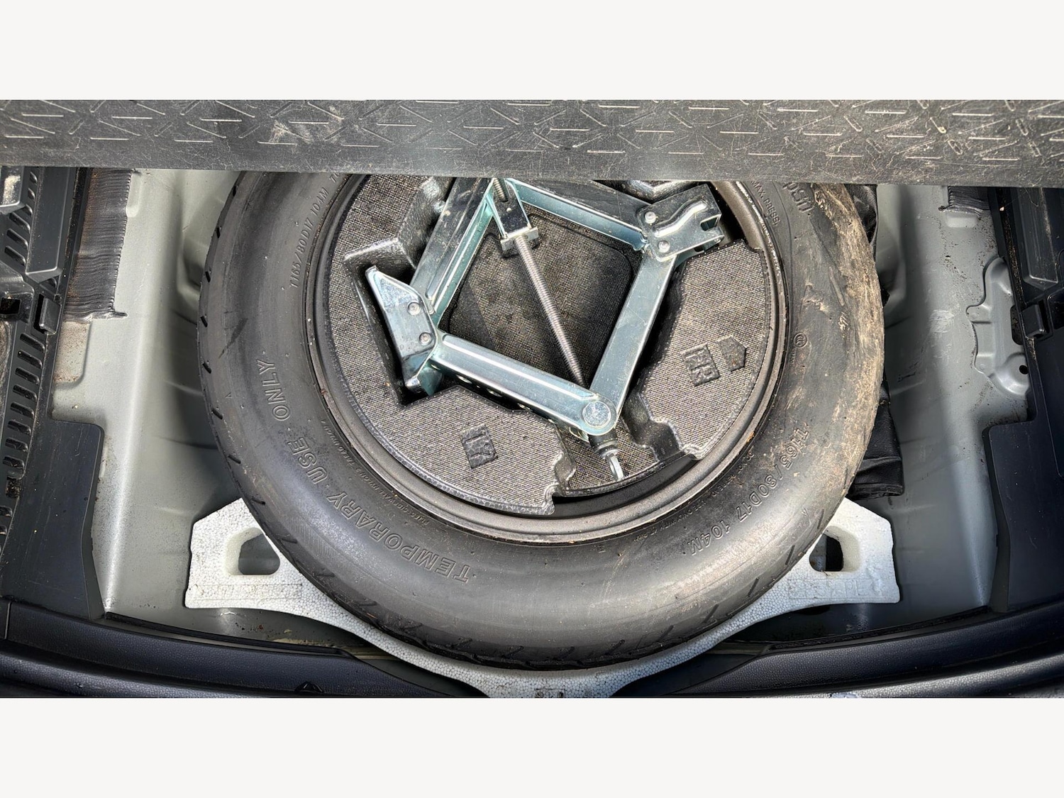 Used Toyota RAV4 2020 for sale - 77612041: Photo 27