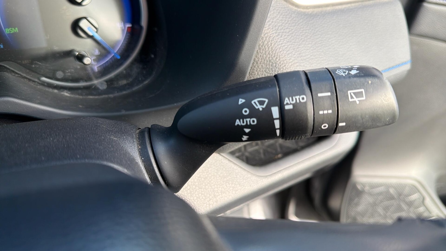 Used Toyota RAV4 2020 for sale - 77612041: Photo 35