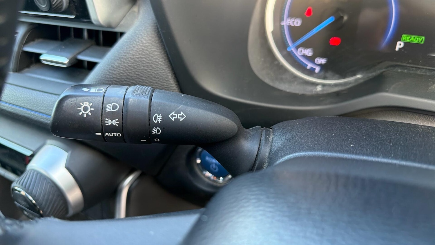 Used Toyota RAV4 2020 for sale - 77612041: Photo 36