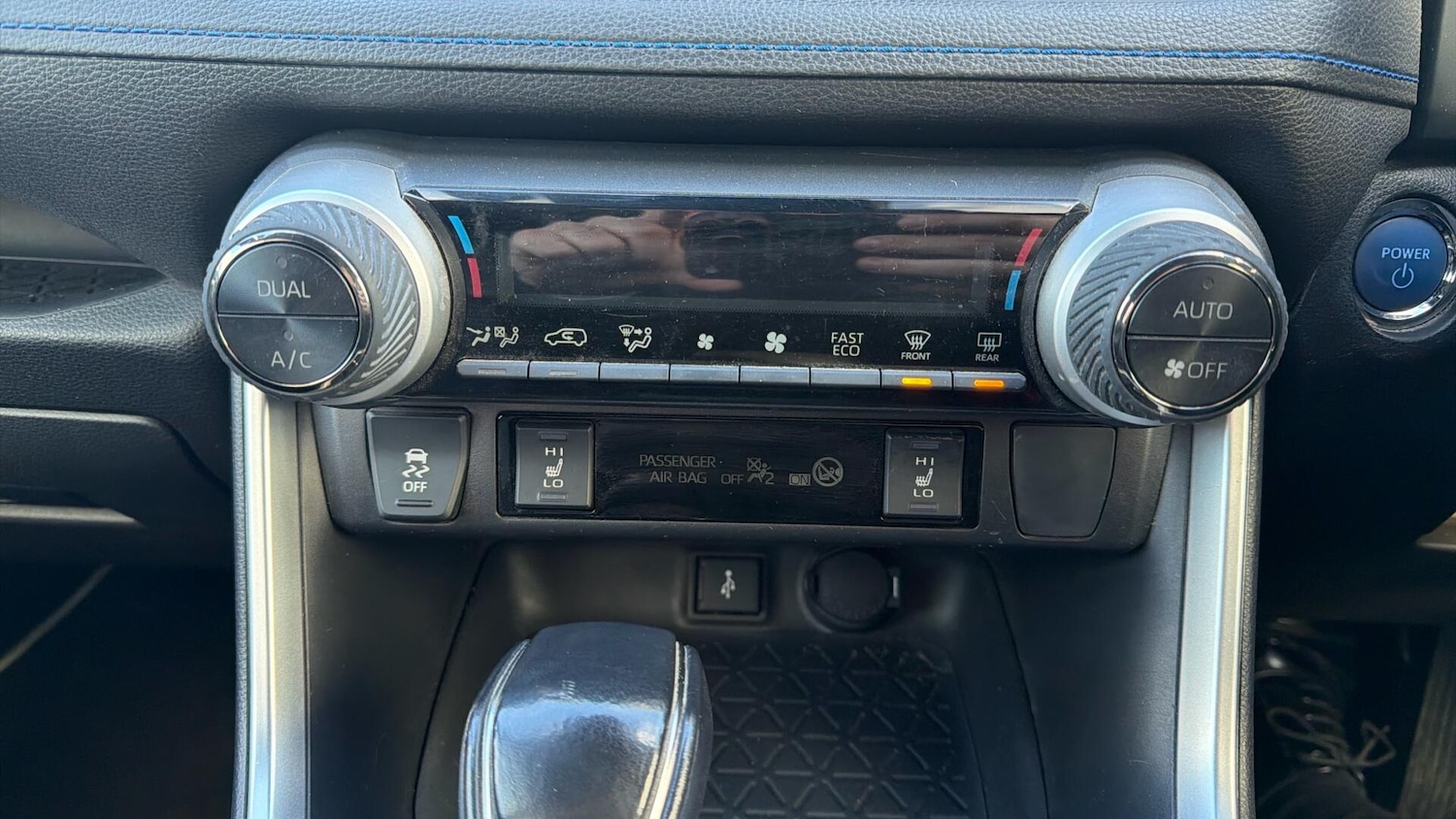 Used Toyota RAV4 2020 for sale - 77612041: Photo 37