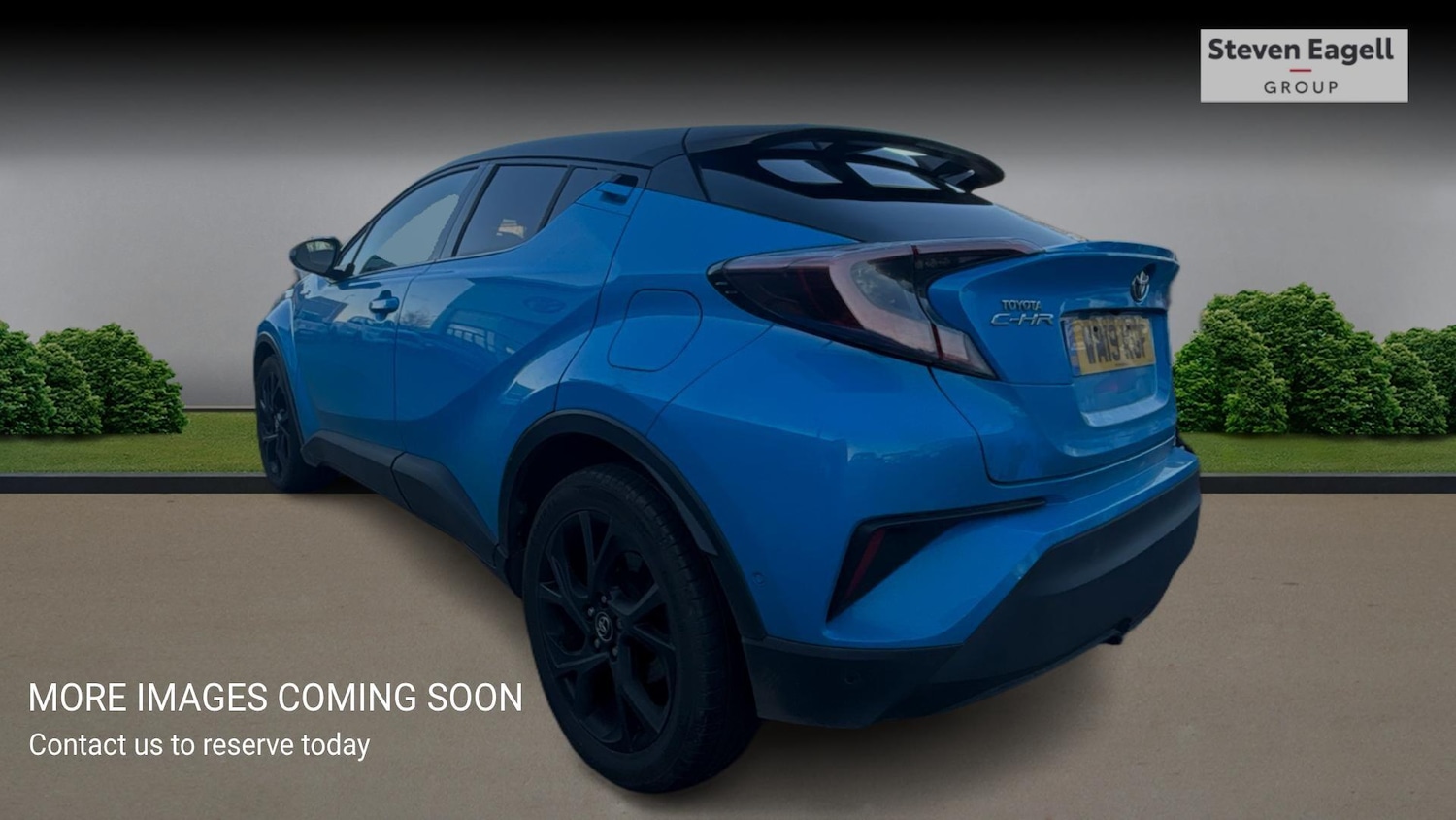 Used Toyota C-HR 2019 for sale - 77940050: Photo 2