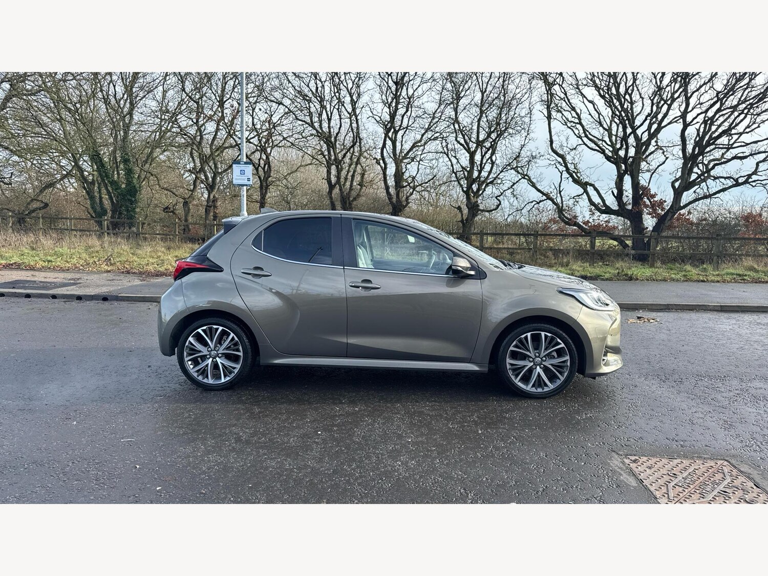 Used Toyota Yaris 2023 for sale - 77411171: Photo 18