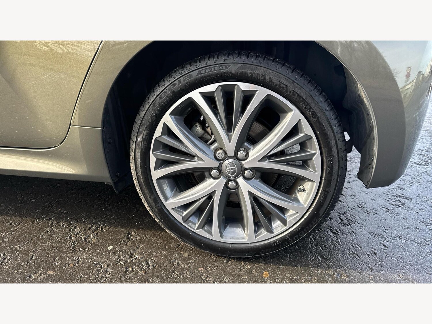 Used Toyota Yaris 2023 for sale - 77411171: Photo 28