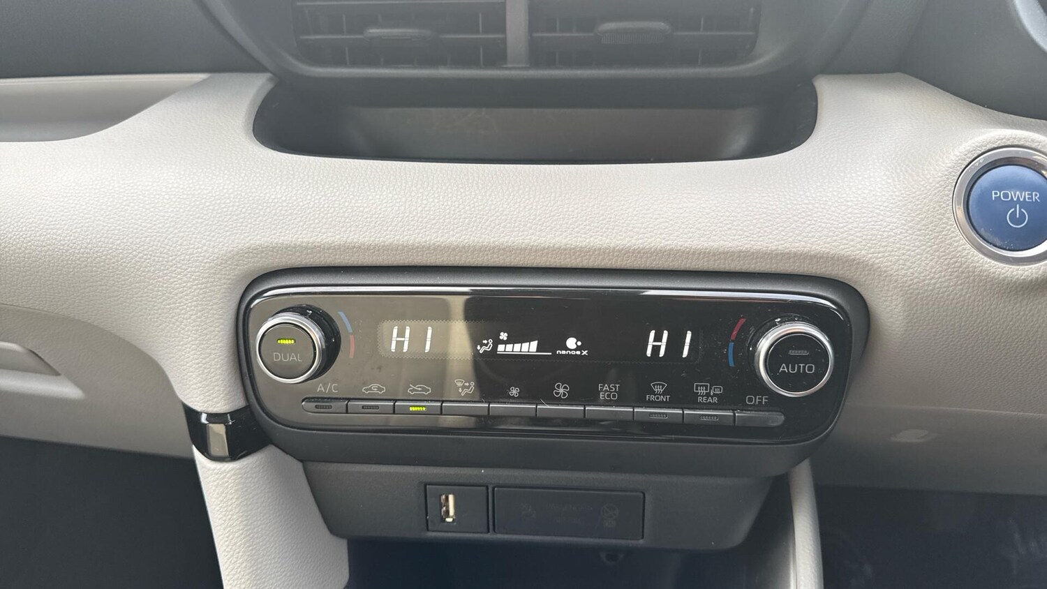 Used Toyota Yaris 2023 for sale - 77411171: Photo 32