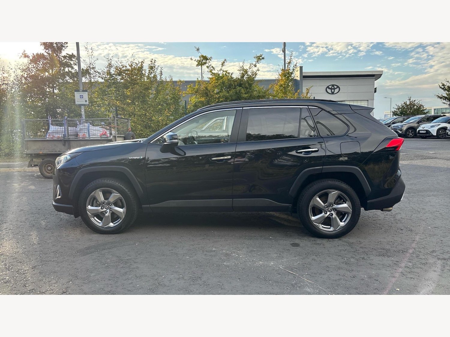 Used Toyota RAV4 2019 for sale - 76632862: Photo 19