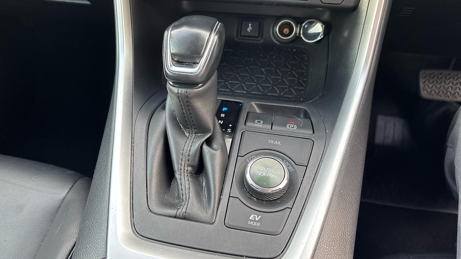 Used Toyota RAV4 2019 for sale - 76632862: Photo 36