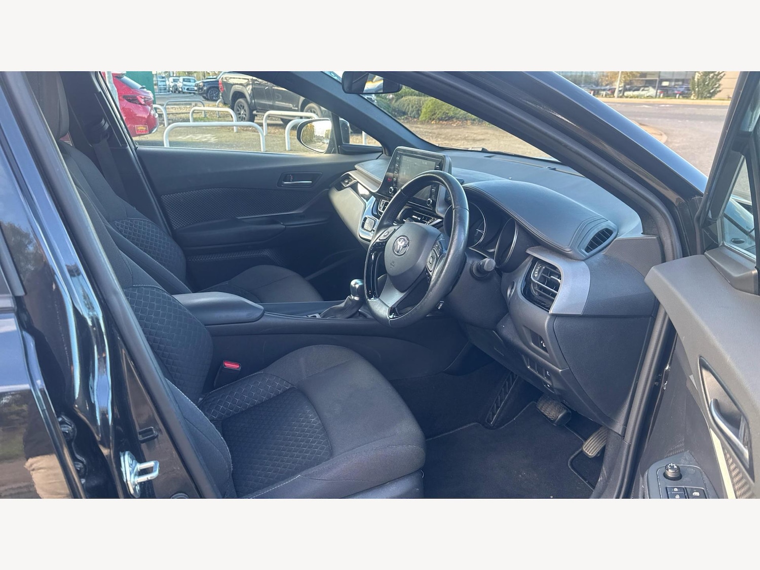 Used Toyota C-HR 2023 for sale - 76409486: Photo 13