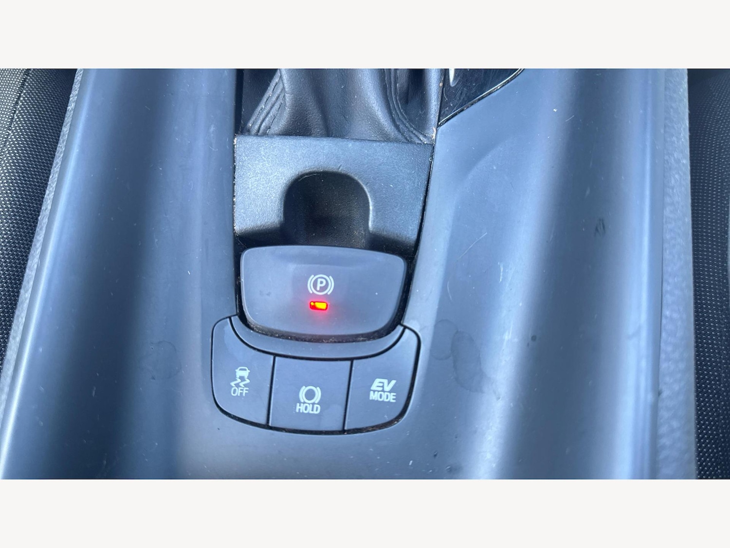 Used Toyota C-HR 2023 for sale - 76409486: Photo 30