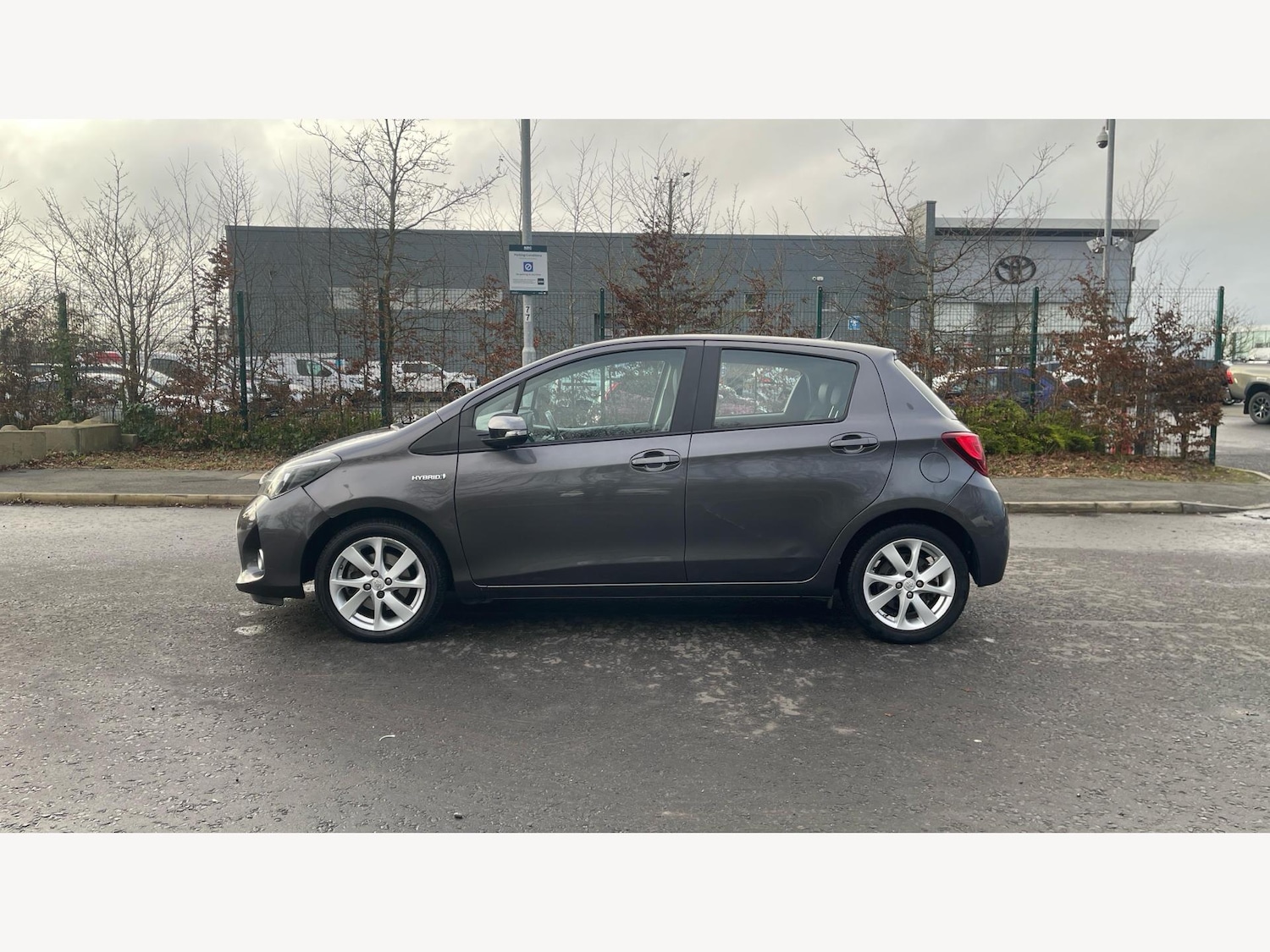 Used Toyota Yaris 2015 for sale - 77387522: Photo 19