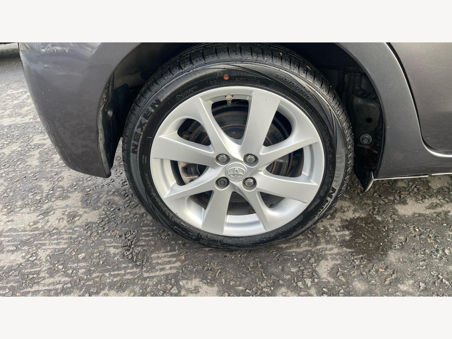 Used Toyota Yaris 2015 for sale - 77387522: Photo 26