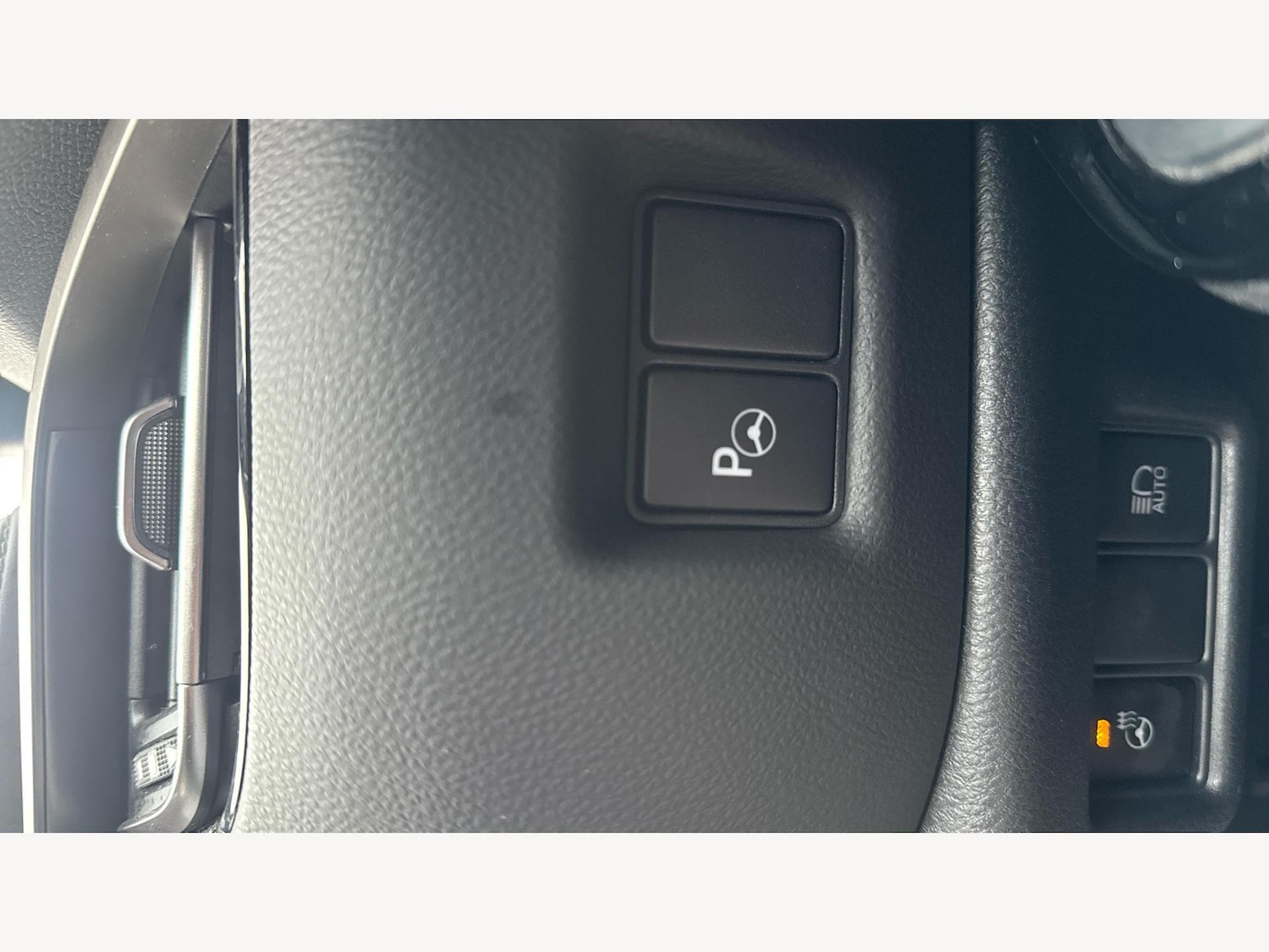 Used Toyota C-HR 2022 for sale - 76781953: Photo 28