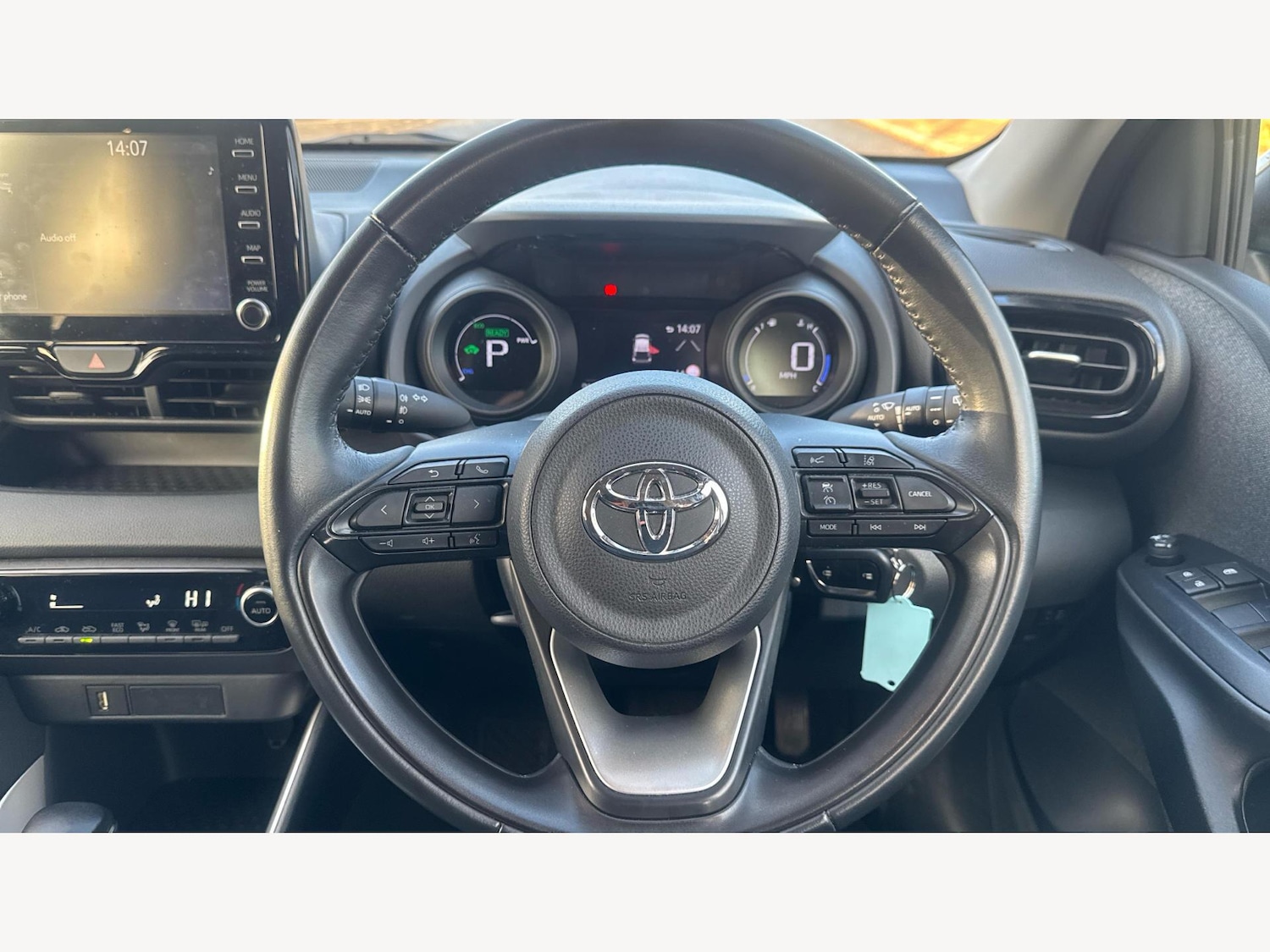 Used Toyota Yaris for sale - 77216153: Photo 10
