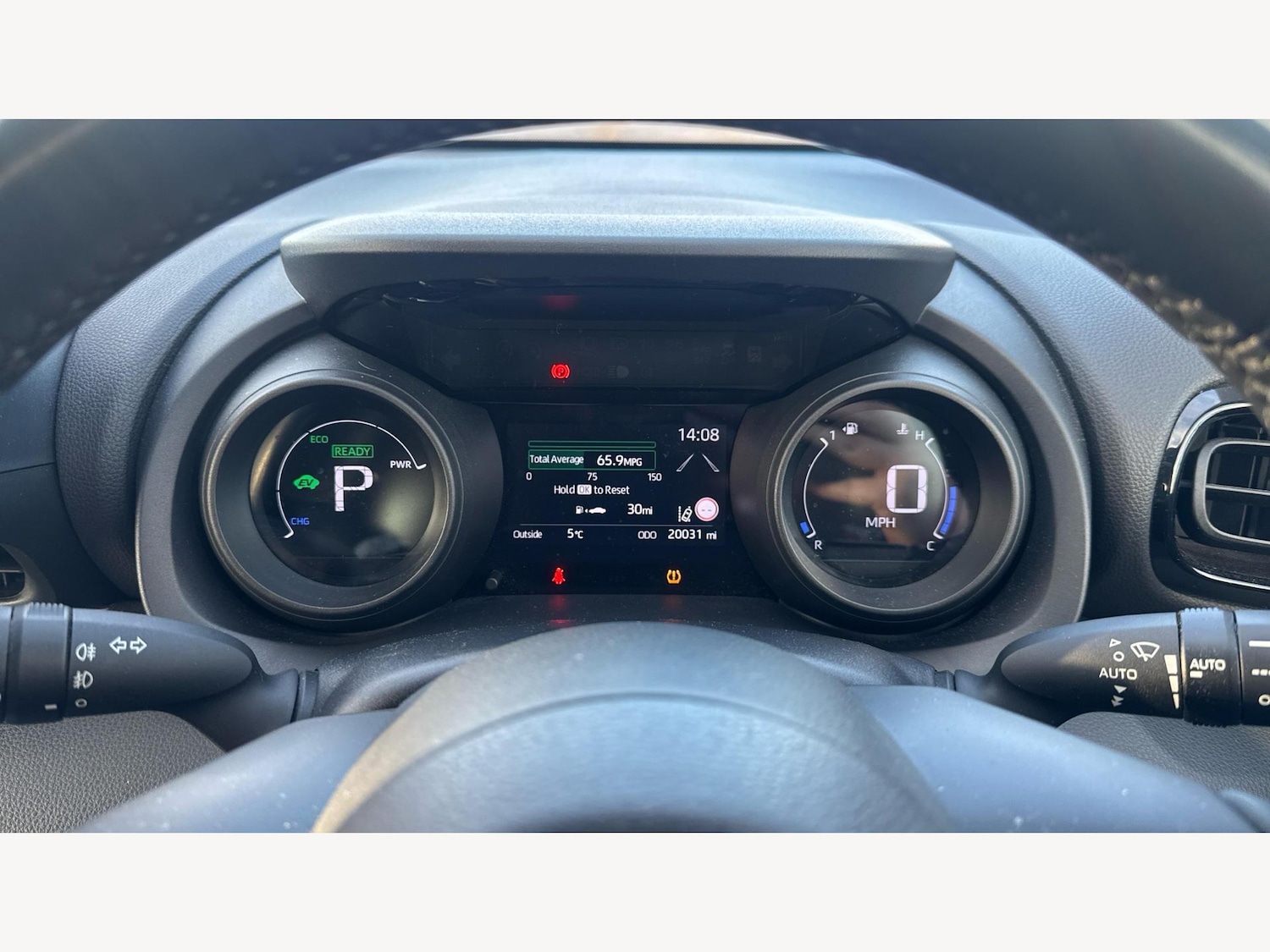 Used Toyota Yaris for sale - 77216153: Photo 11