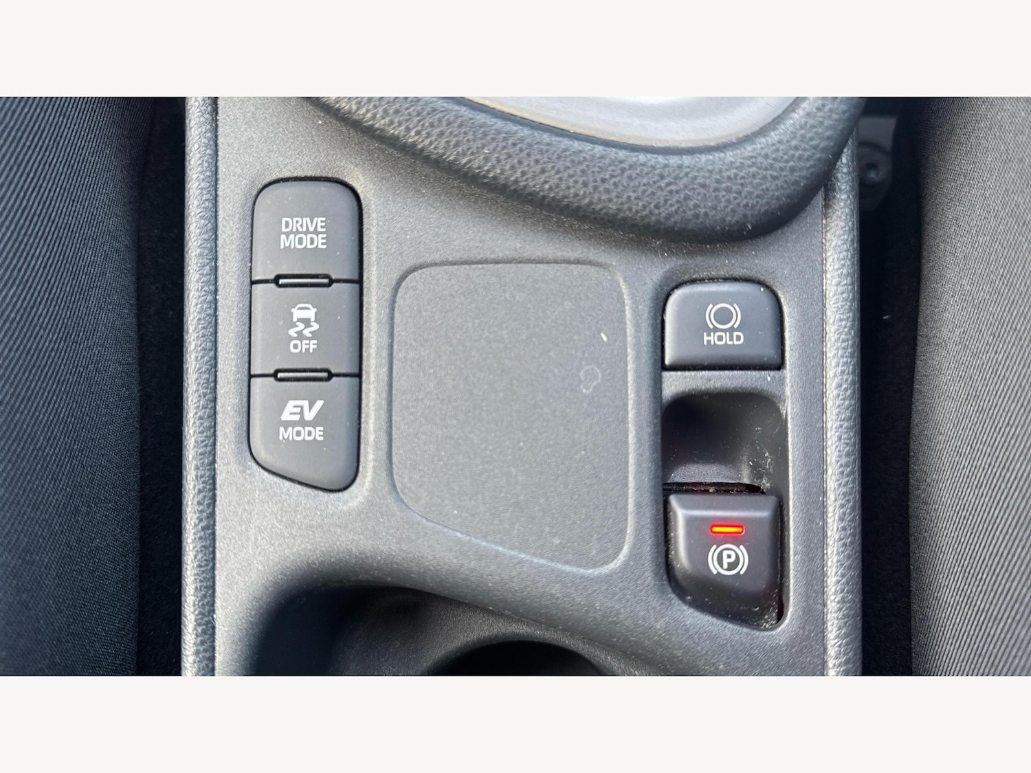 Used Toyota Yaris for sale - 77216153: Photo 31