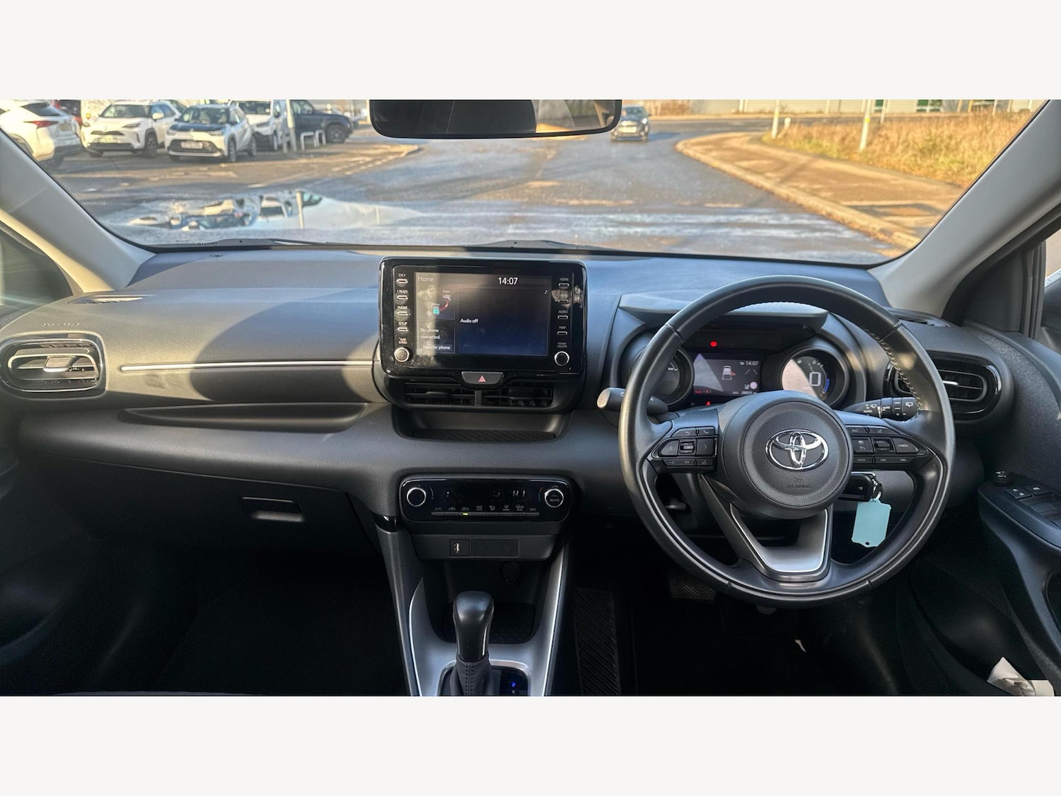 Used Toyota Yaris for sale - 77216153: Photo 7