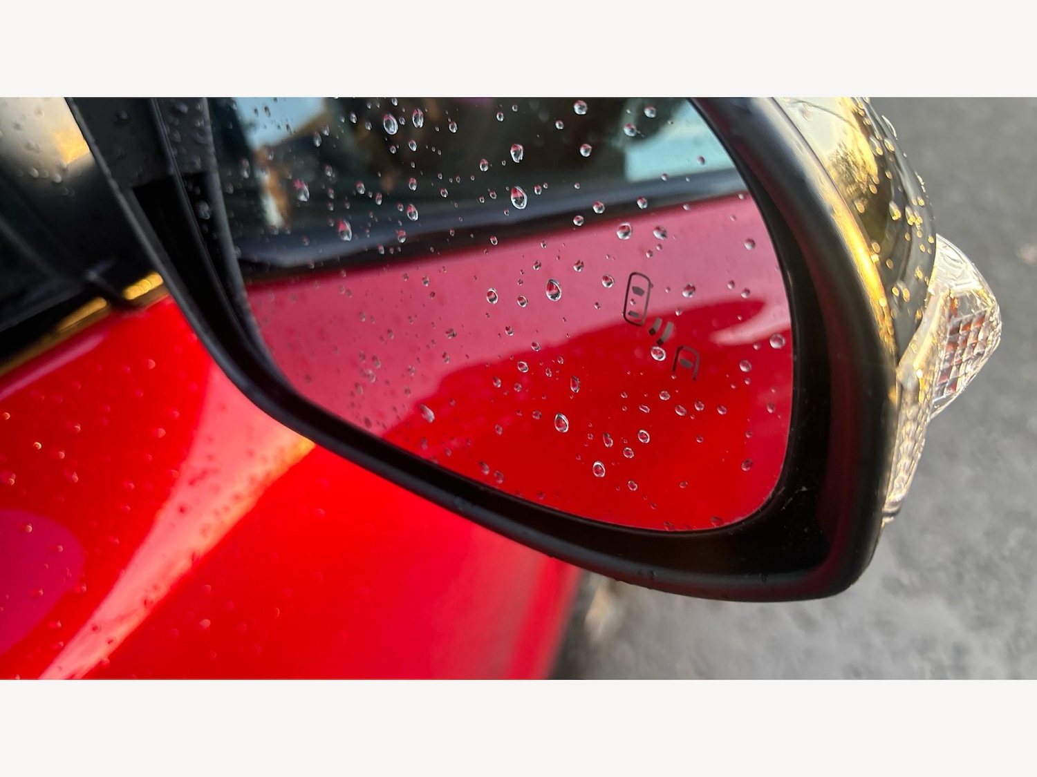 Used Toyota C-HR 2023 for sale - 76689740: Photo 22