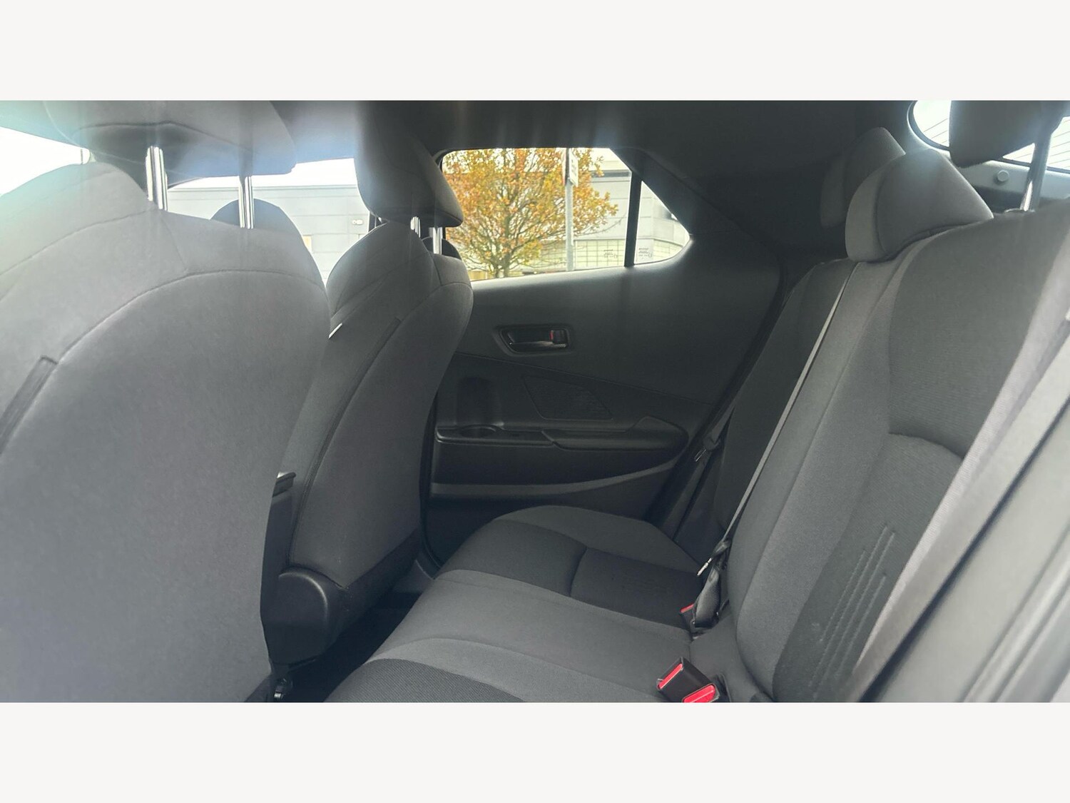 Used Toyota C-HR 2025 for sale - 77216172: Photo 15