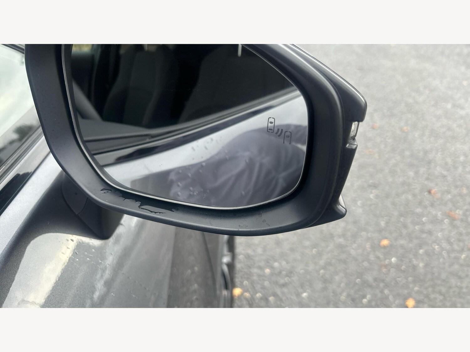 Used Toyota C-HR 2025 for sale - 77216172: Photo 26