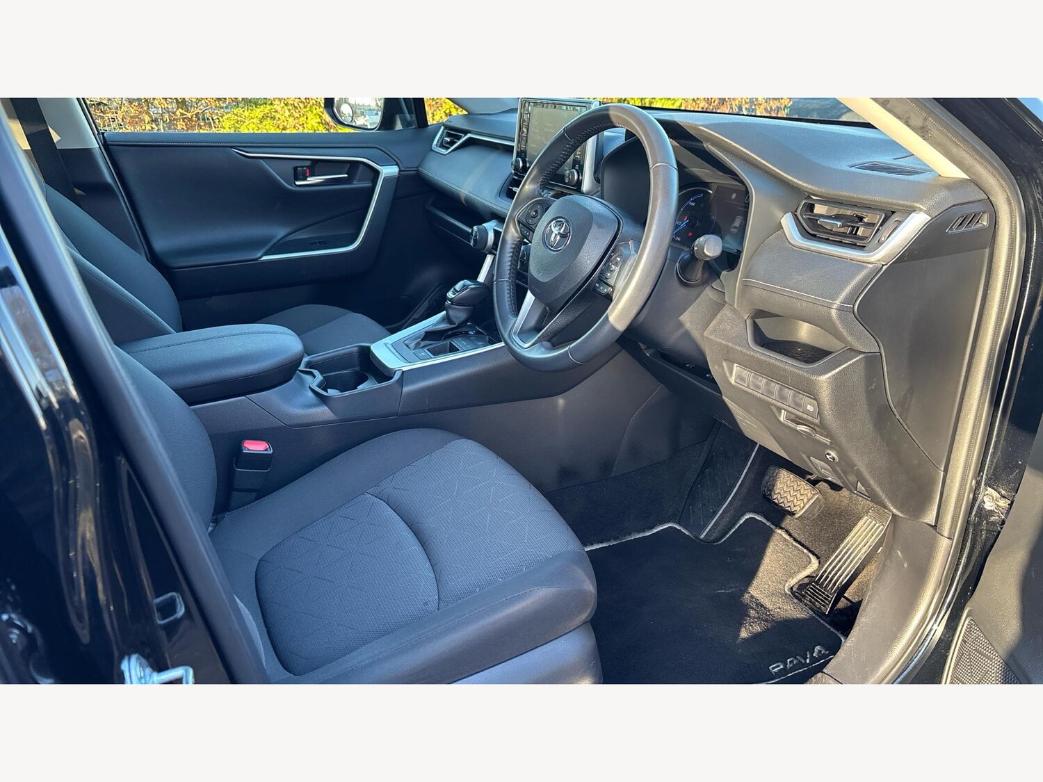 Used Toyota RAV4 2020 for sale - 76935958: Photo 13