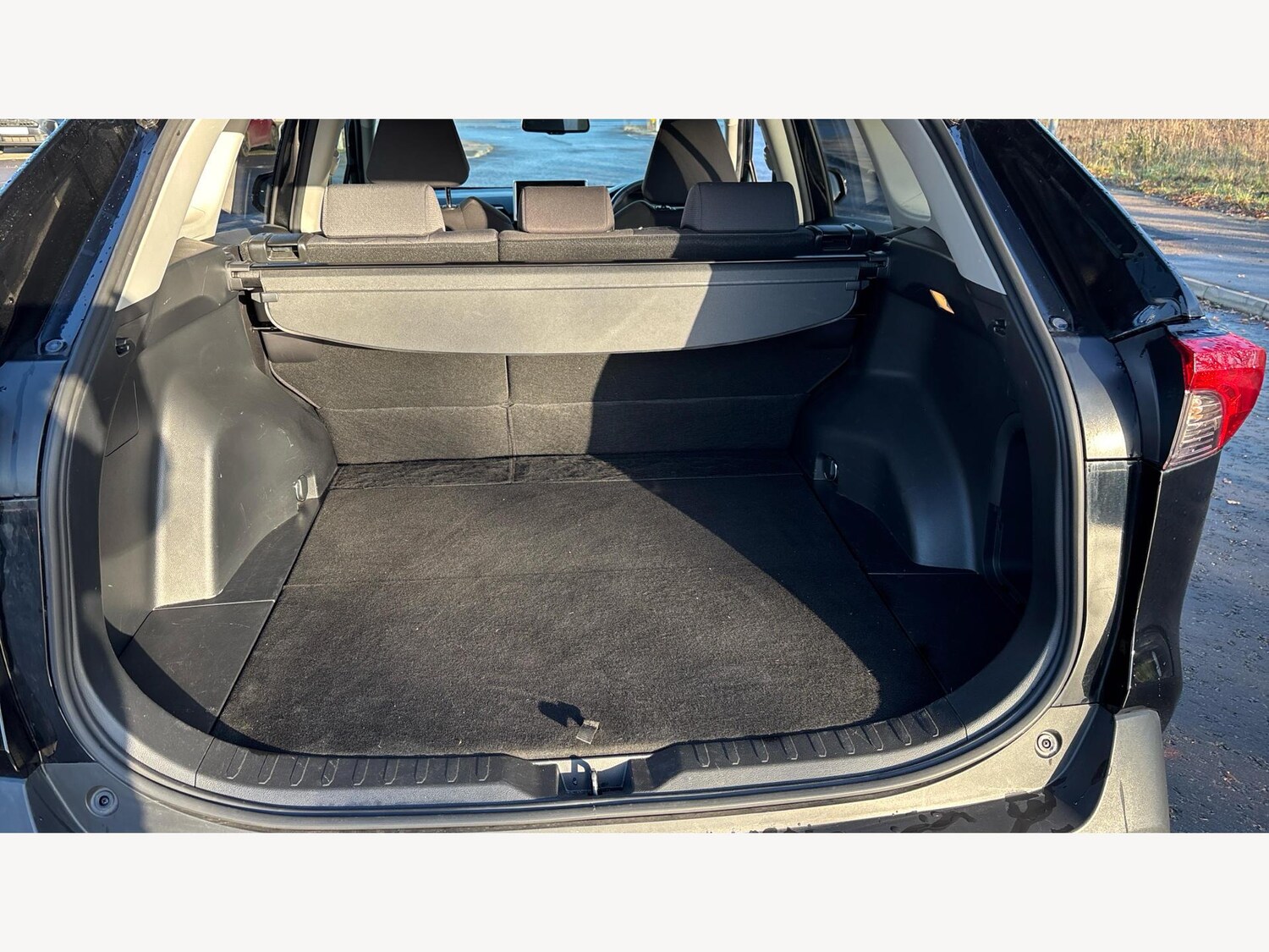 Used Toyota RAV4 2020 for sale - 76935958: Photo 16