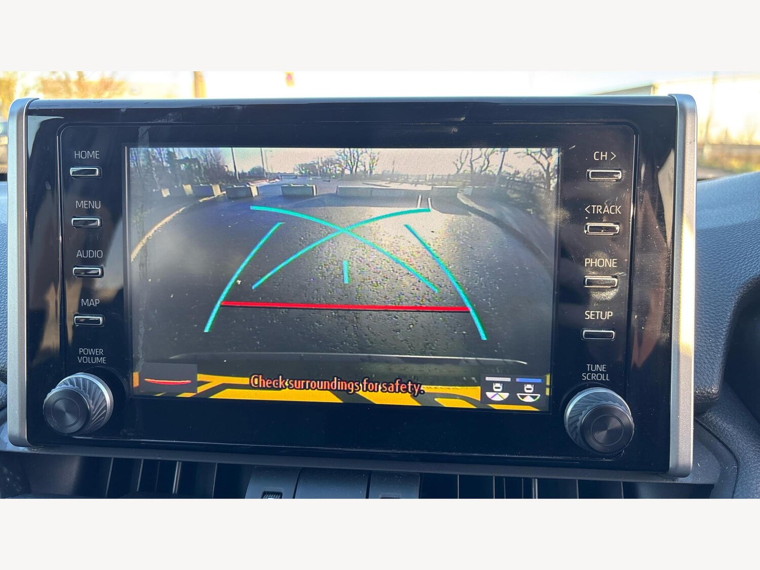 Used Toyota RAV4 2020 for sale - 76935958: Photo 24