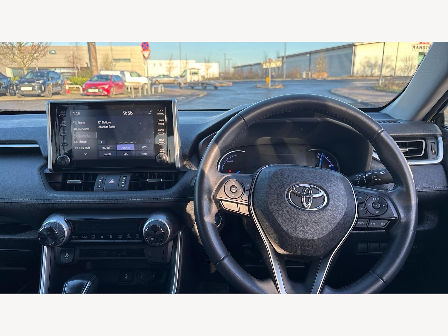 Used Toyota RAV4 2020 for sale - 76935958: Photo 8