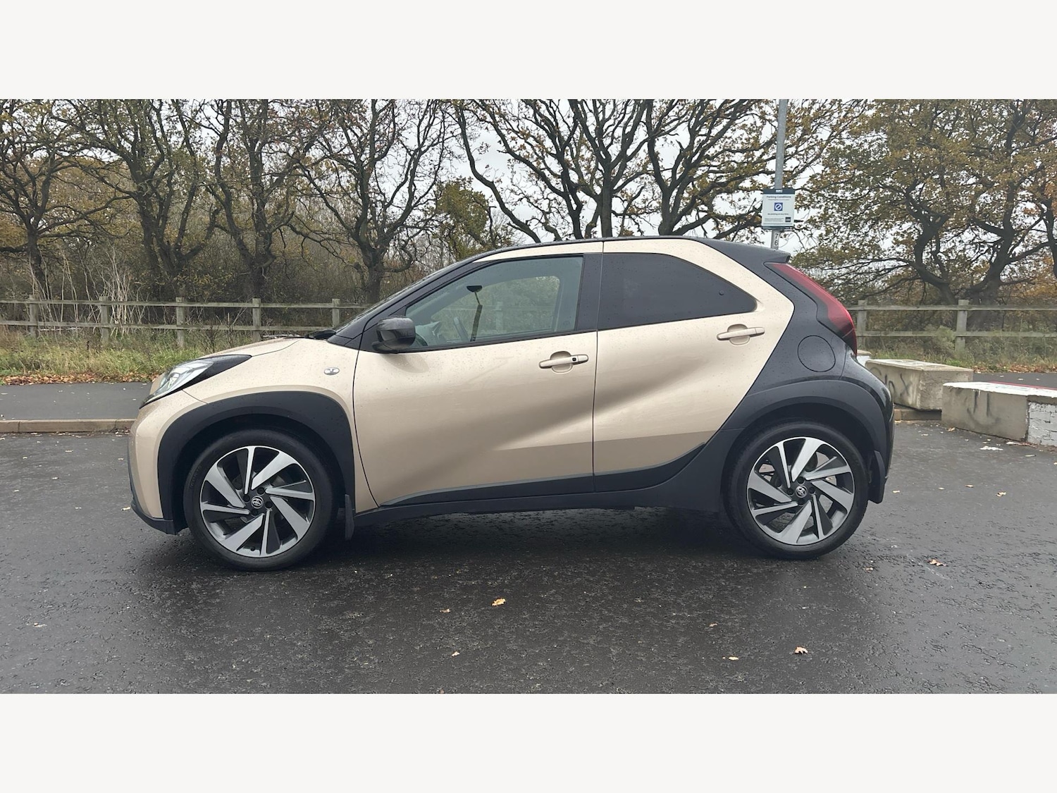 Used Toyota Aygo X 2022 for sale - 76780777: Photo 19